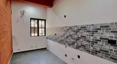 FULLY SERVICED 3 BEDROOM APARTMENT FOR SALE