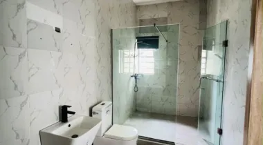 4 BED&amp;BQ || 20 MILLION || LEKKI PHASE 1, LAGOS