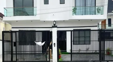 CHEVRON LEKKI | 4 BED | N195M ASKING  4 Bedroom Semi-Detached Duplex for sale