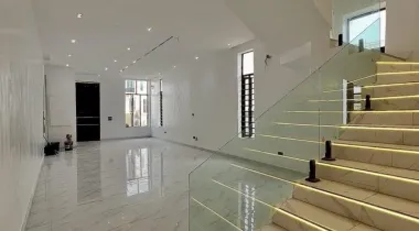 5 BEDROOM FULLY DETACHED DUPLEX WITH BQ FOR SALE