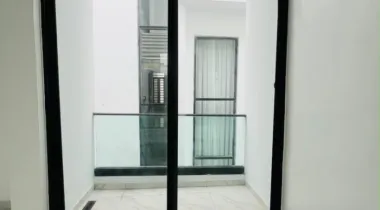 For Sale: 5 Bedroom Fully Detached Duplex and Bq with swimming pool 