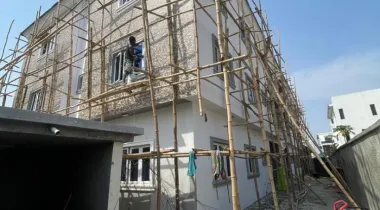 3 BEDROOM SPACIOUS FLAT AT NEW ROAD LEKKI LAGOS