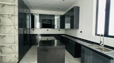 For Sale: 5 Bedroom Fully Detached Duplex and Bq with swimming pool 