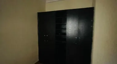 3 bedroom flat  Upstairs