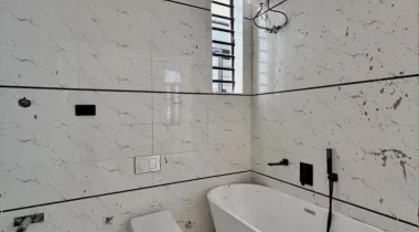 5 BEDROOM FULLY DETACHED DUPLEX WITH BQ FOR SALE