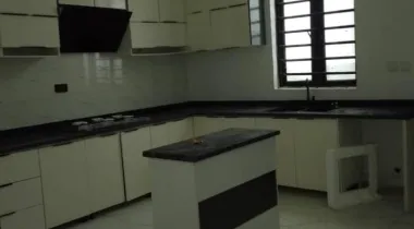 4 bed semi detached  Brand new duplex