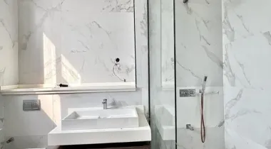 5 Bedroom Fully Detached Duplex