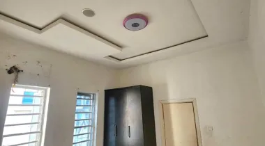 Fully Renovated Single Room Available