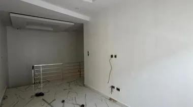 4Bedroom Semi Detached Duplex With a Bq  Location: VGC (Harris Drive)