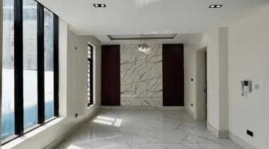 LEKKI PHASE 1 | 5 BED | N900M 5 BEDROOM FULLY DETACHED HOME WITH SWIMMING POOL, GAZEBO, CINEMA , GYM ROOM , ROOF TOP TERRACE &amp; LOUNGE , AMPLE PARKING SPACE, BQ FOR SALE