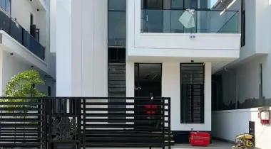 CONTEMPORARY DESIGNED 5 BEDROOM FULLY DETACHED HOME WITH SWIMMING POOL, GYM ROOM, BQ FOR SALE