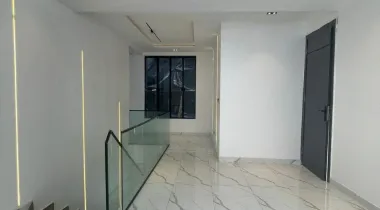 SALES ALERT* EXQUISITELY FINISHED LUXURY 5 BEDROOM FULLY DETACHED DUPLEX WITH , SWIMMING POOL AND BQ