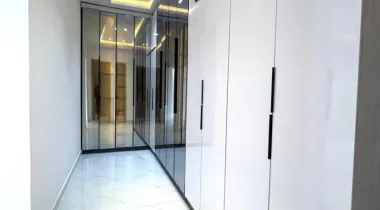 Sales Alert* 5bedroom fully detached with bq ,ante room, study room, dry kitchen , wet kitchen,cinema, swimming pool  Location: freedom way, lekki Phase 1, Lagos