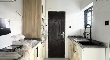 3 BEDROOM APARTMENT WITH ELEVATOR AND POOL AT LEKKI PHASE 1 LAGOS FOR SALE