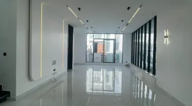 SALES ALERT* EXQUISITELY FINISHED LUXURY 5 BEDROOM FULLY DETACHED DUPLEX WITH  BQ AND GAZEBO