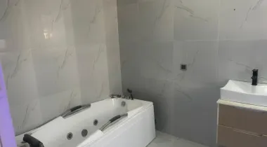 4 Bedroom Fully Detached Duplex For Rent