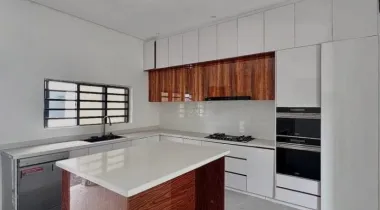 4 Bedroom fully detached Duplex