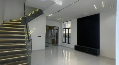 4 Bedroom Fully Detached Duplex For Rent