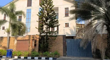 Neatly used and solidly built 5 bedroom semi detached duplex with a BQ is up for LEASE — Ready to move in