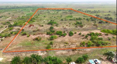 Ocean view land facing the express in Ibeju Lekki,  beside La Campagne Tropicana.