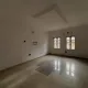 2 bedroom flat ground floor