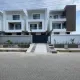 SALES ALERT* Contemporary 5 Bedroom Fully Detached Duplex with Bq, Swimming Pool and Gym/Study Room, walk in Closet, Double volume living, space media wall, Smart features, Home Cinema, Home office, Rooftop terrace, Automated gate For Sale