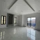 – 5 BEDROOM FULLY DETACHED DUPLEX
