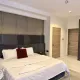 Luxe 2 bedroom apartment with a suspended swimming pool