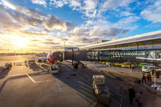 airport airport